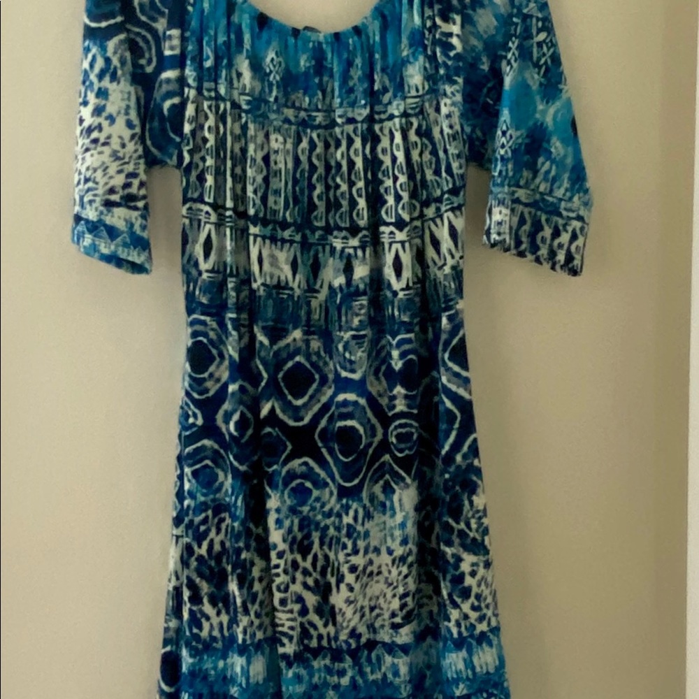 Dress - Picture 3 of 6